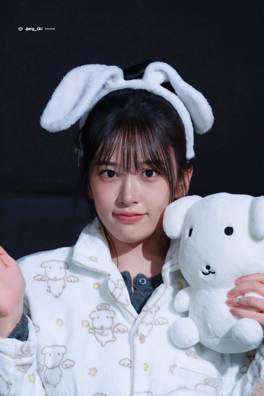 아이브 유진이_1.jpg