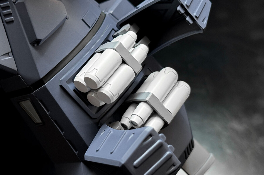 [맥스팩토리] PLAMAX 1/72 VF-1J 아머드 발키리의 포인트를 소개!_21.jpg