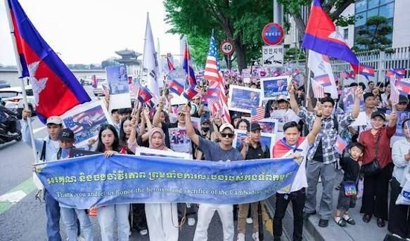 캄보디아 시위 근황_4.jpg