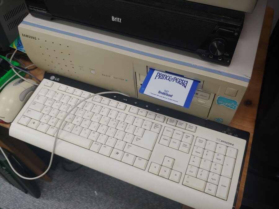 페르시아의 왕자 개발일지 3.5인치 디스켓 코스터 실물 제품 공개_7.jpg