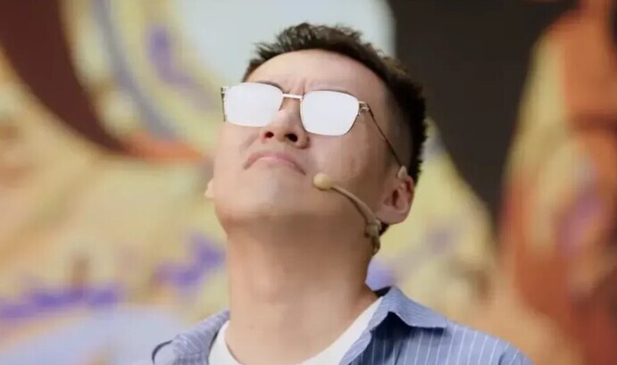 명조) "길고 긴 인내와 고역의 시간이었다..."_9.jpg