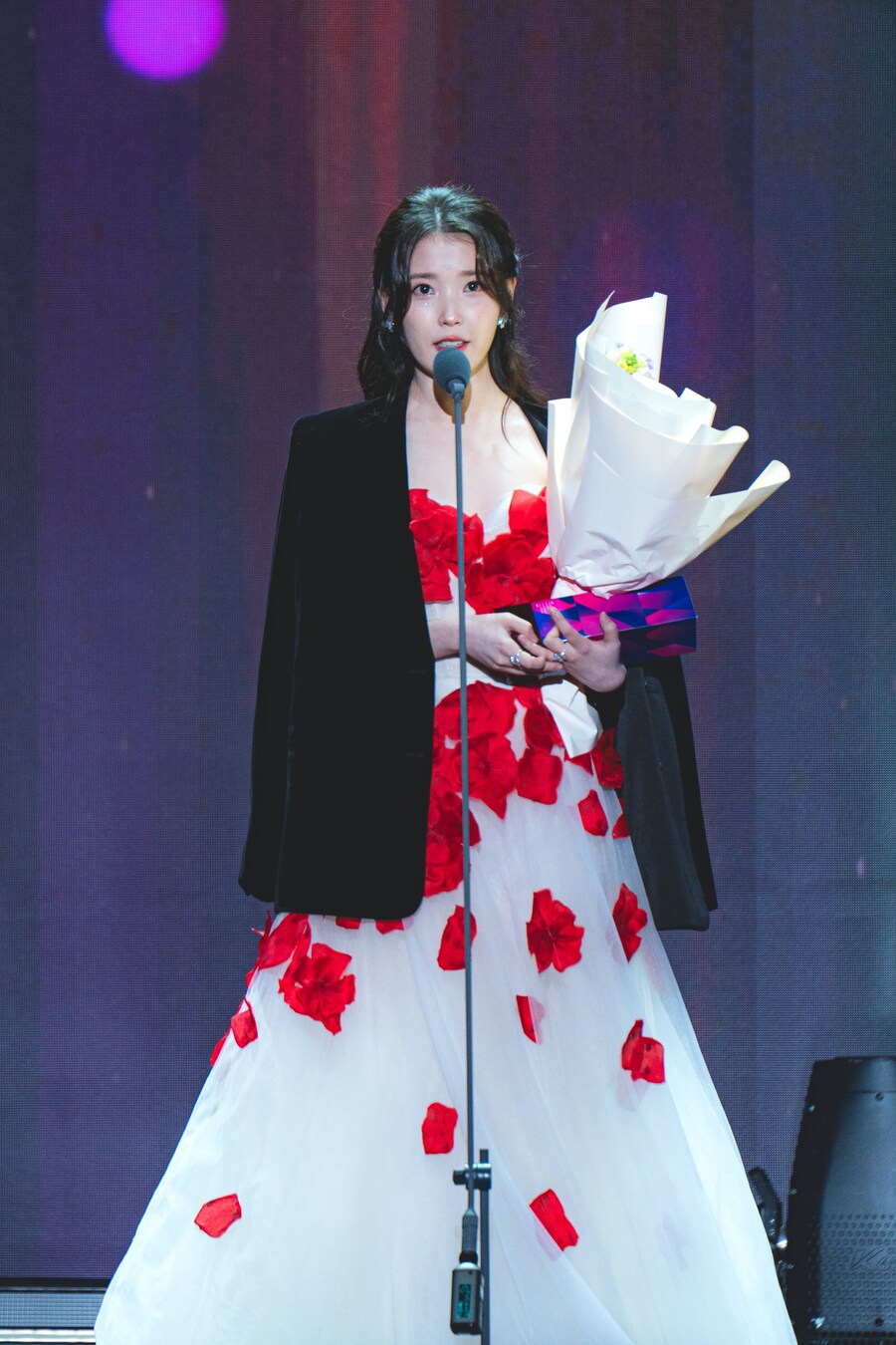 2025.12.29 APAN 스타 어워즈(셀카봉)_8.jpg