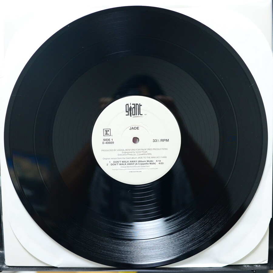 [LP] 2025년 하반기에 샀는데 관심 없을거같아 안올린 음반들 #1_2.jpg