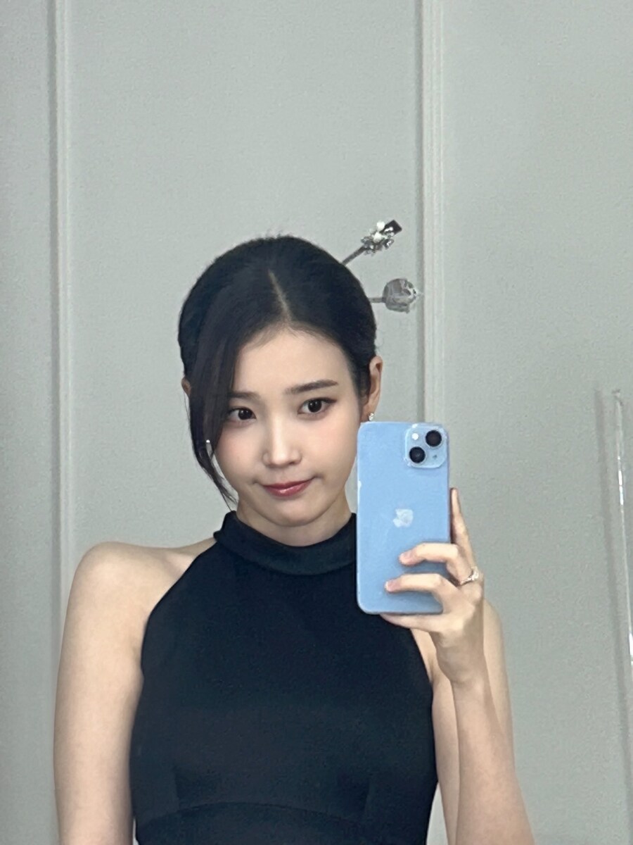 251230 2025 MBC 연기대상 (아이유 공식 트위터)_4.jpg