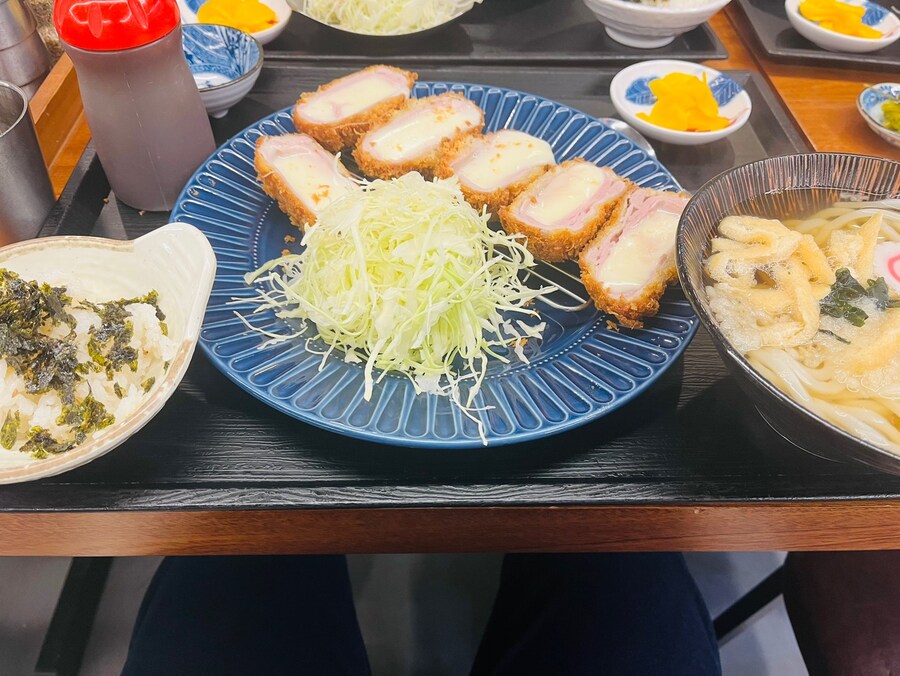 회사 법카로 먹는 점심_1.jpg