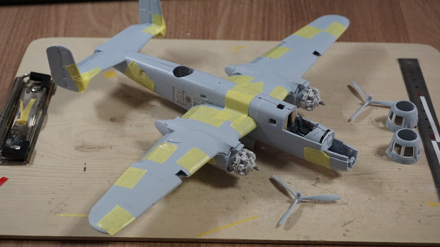 에어픽스 B-25C(1/72) 제작중..._6.jpg