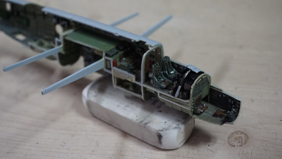 에어픽스 B-25C(1/72) 제작중..._15.jpg