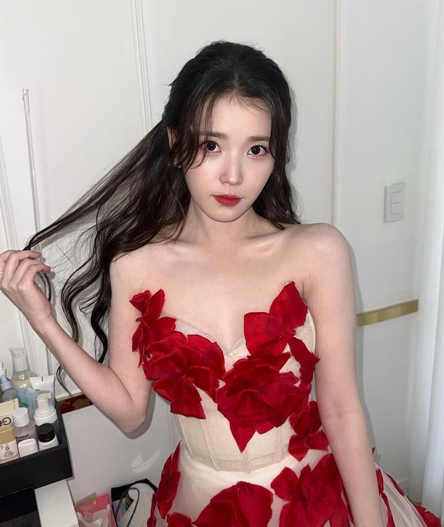 아이유 근황_5.jpg