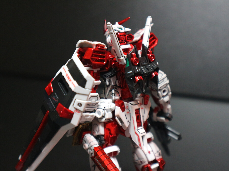 건담마커로 칠해본 RG 건담 아스트레이 레드프레임_19.jpg