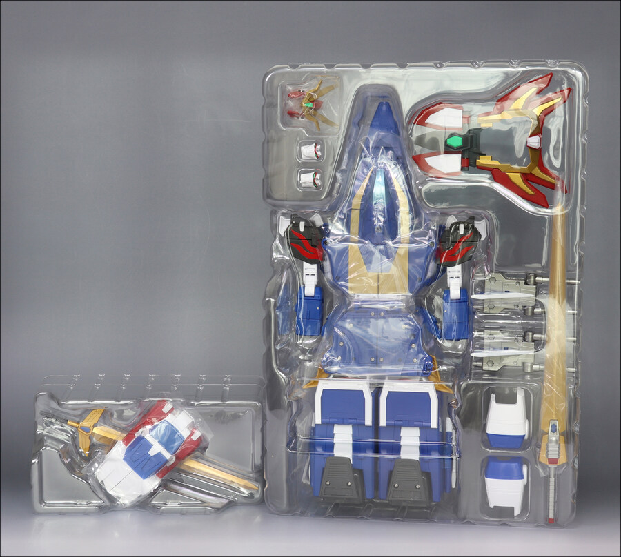 토이라이즈 그레이트 엑스카이저 도착_2.jpg