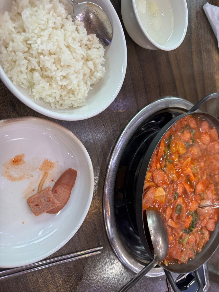부대찌개_3.jpg