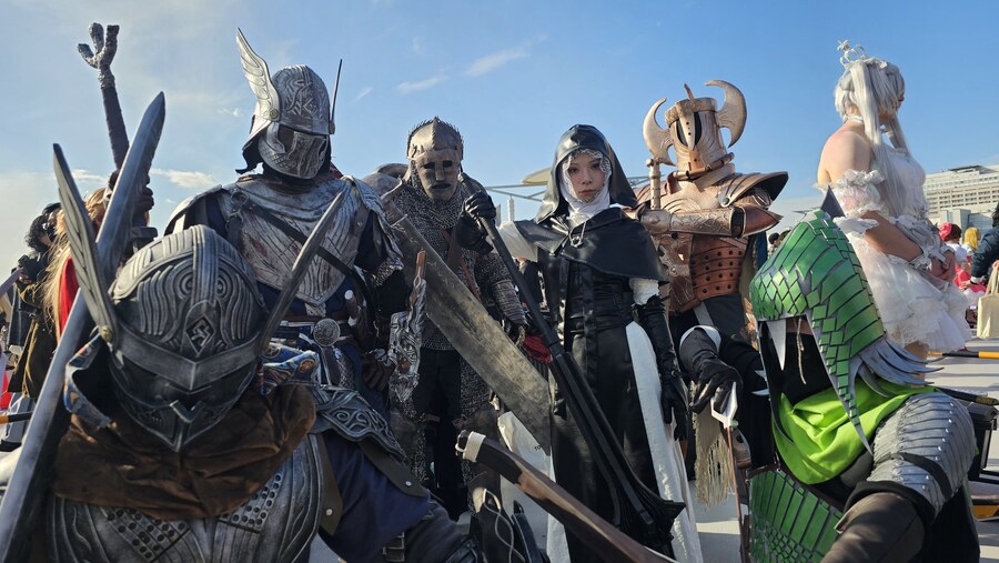 C107 코믹마켓 엘든링 코스프레 사진들 모음_1.png