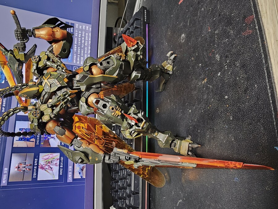 25년을 마무리하는 작품..._1.jpg