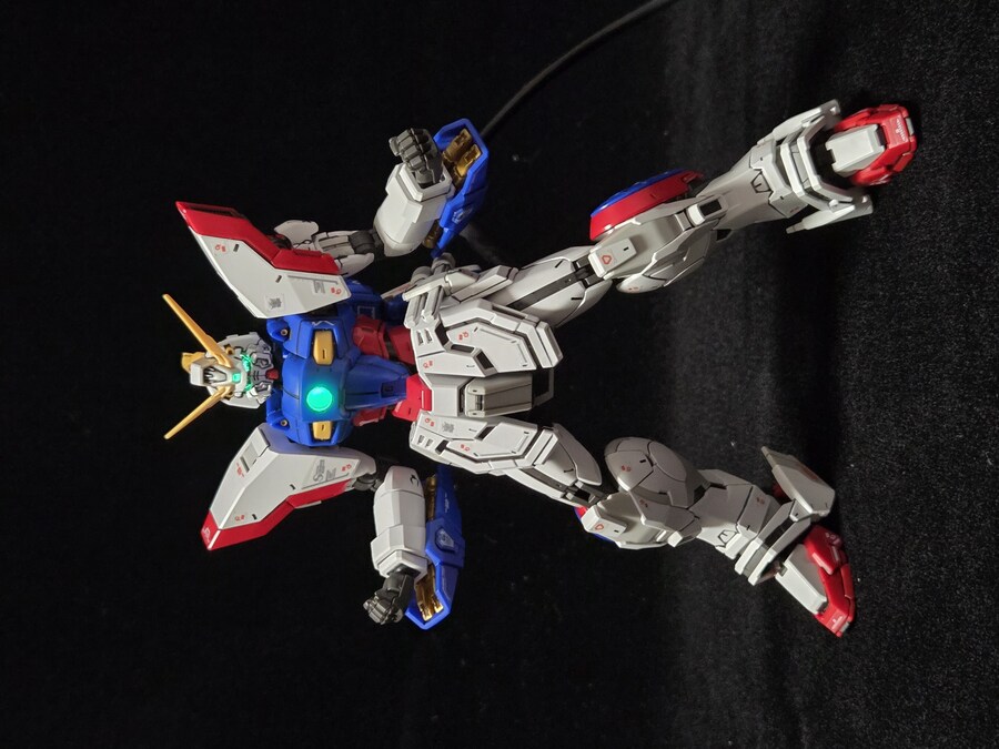 RG 샤이닝 건담 LED 개조_9.jpg