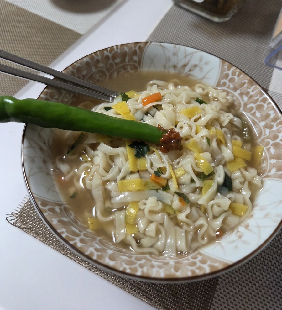 농심 멸치 칼국수_3.jpg