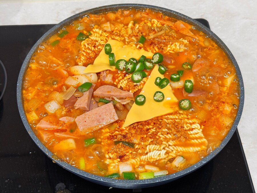 가정식 부대찌개_8.jpg