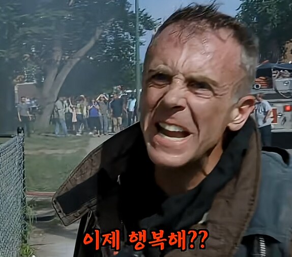 긴급출동 소방차를 차로 막은 이유_12.png