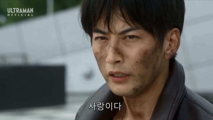 [울트라맨 오브] 히로인을 인질로 잡고도 용서받는 라이벌_28.jpg