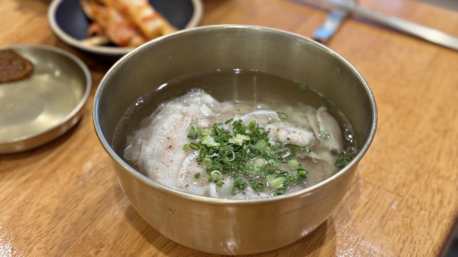 밖에서 밥 먹습니다 - 분당 정자, 동봉관_4.jpg