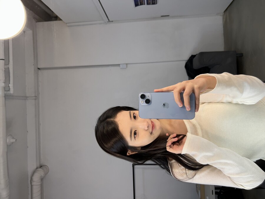 2025.01.02 아이유 베리즈 포스트(인스타 미공개 컷)_11.jpg