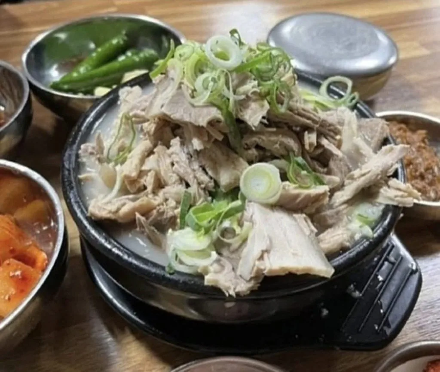 양 적게 준다는 식당 사장님_2.webp