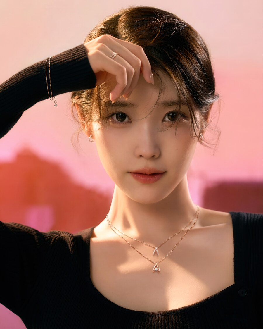 제이에스티나, WISH J with IU 사진 보정_2.jpg