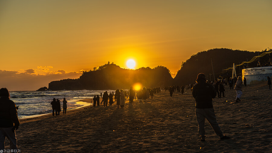 2026 해돋이(덕산해변)_10.jpg