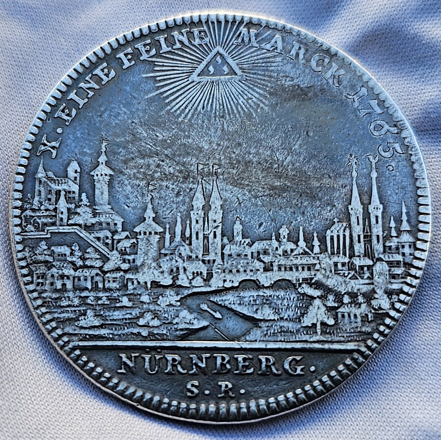 1765년 뉘른베르크 시티뷰 탈러_1.jpg