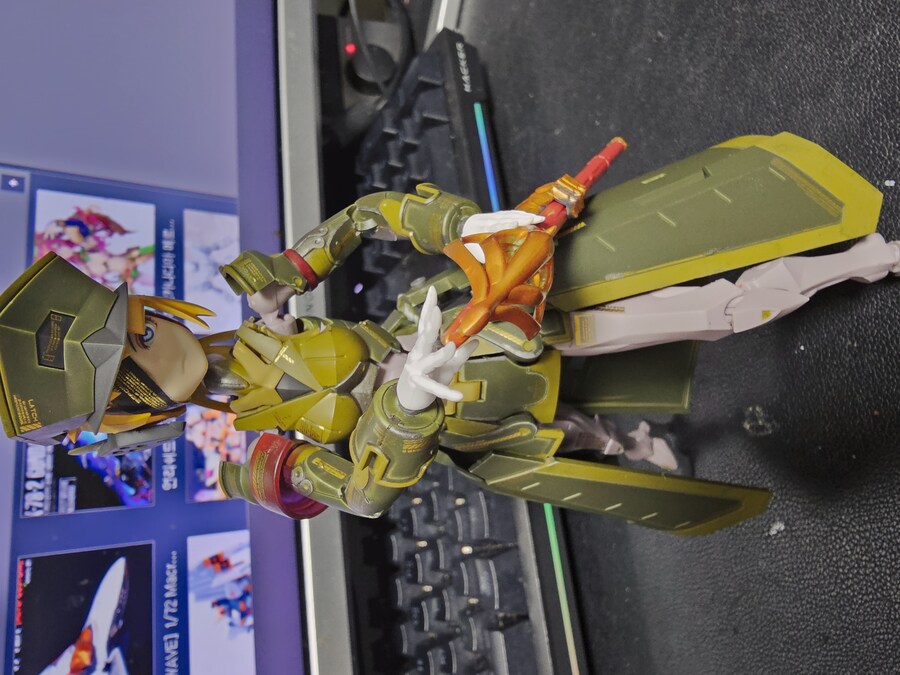 메갈로마리아 '인비질레이터'_4.jpg