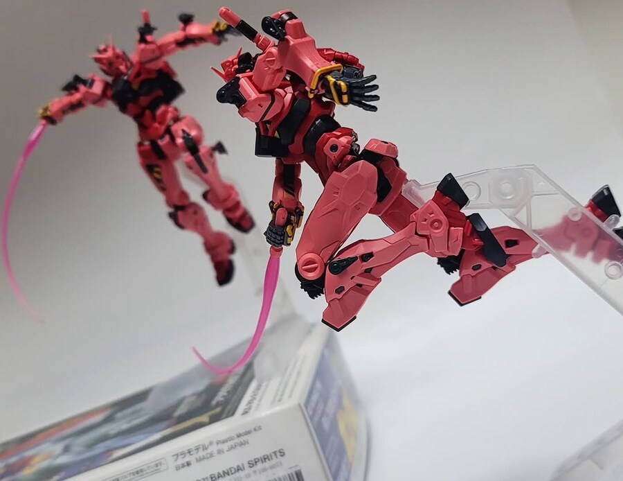 2026년 첫 건프라는 흑우의 hg 붉은건담!_7.jpg