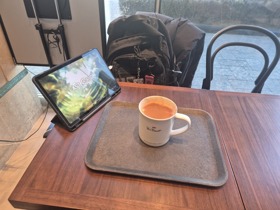 앞으로 3시간이면 한국을 뜨는군..._7.jpg