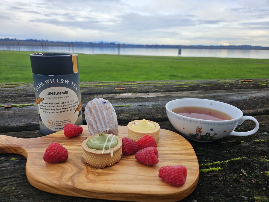 차마시고 하이킹하러 나왔는데_2.jpg