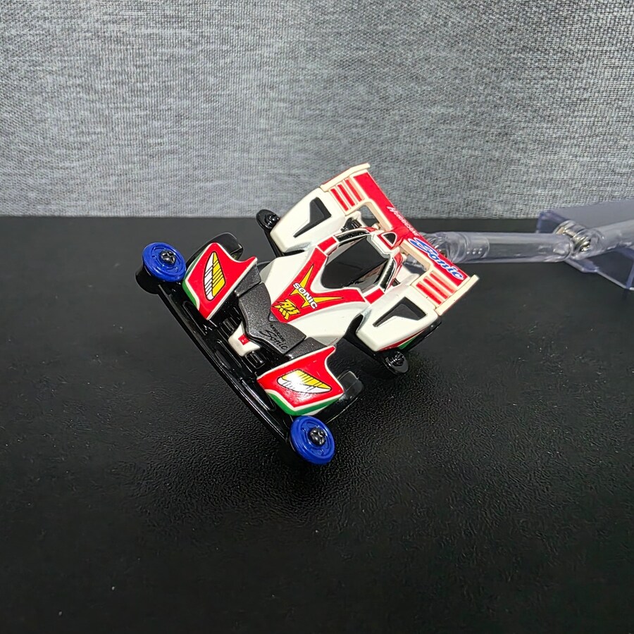 토미카 허리케인 소닉_13.jpg