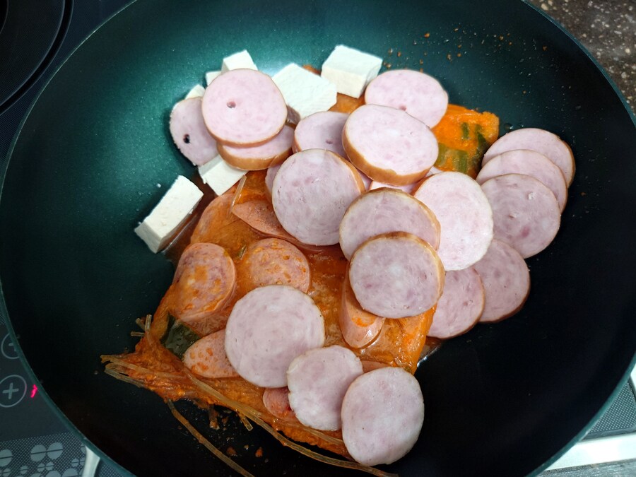 8,100원 부대찌개_5.jpg