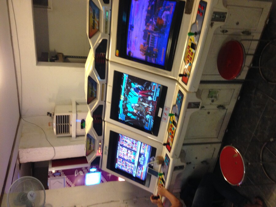 인천 추억의 골목 오락실 (인하대)_48.jpg