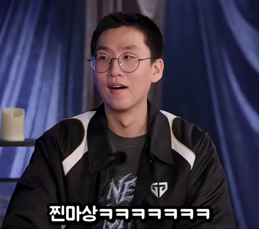 롤) 페이커의 옆집 애착인형 근황_12.png