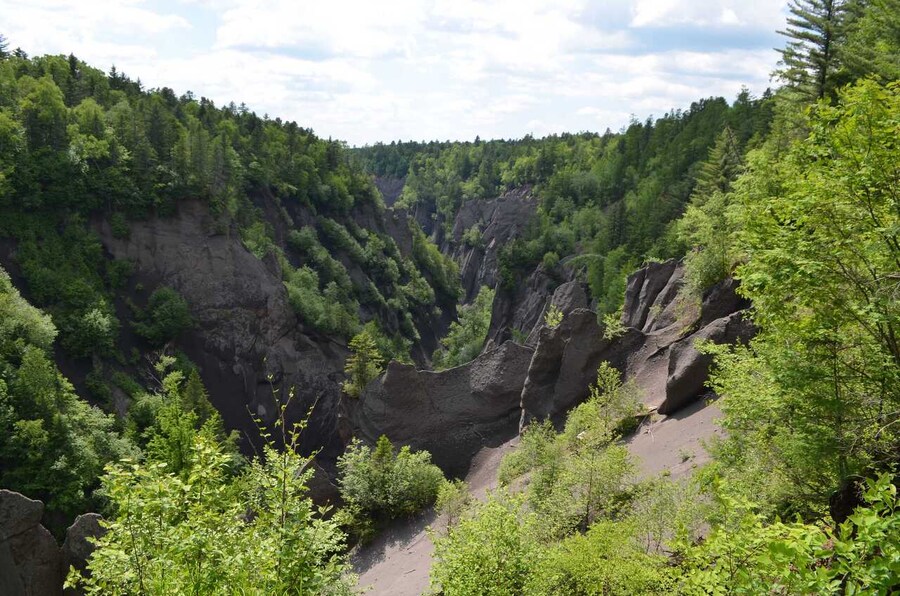[요모] 미리 준비하는 백두산여행 서파+북파를 동시에!_1.jpg