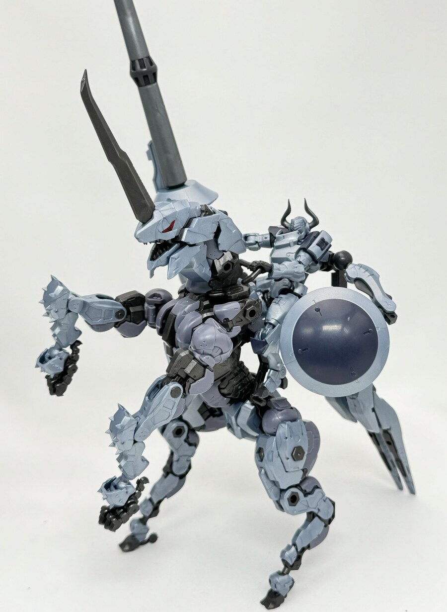 [코토부키야] 1/24 헥사기어 브라우레겐 조립 샘플 이미지2_1.jpg