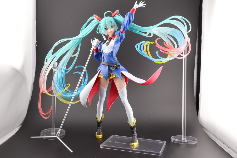 건담45주년×하츠네 미쿠 BANPRESTO EVOLV 건담 콜라보레이션 피규어_3.jpg