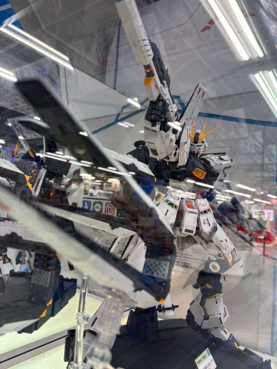 PG 언리쉬드 뉴 건담 이케부쿠로 야마다 전기 전시 사진 2_4.jpg