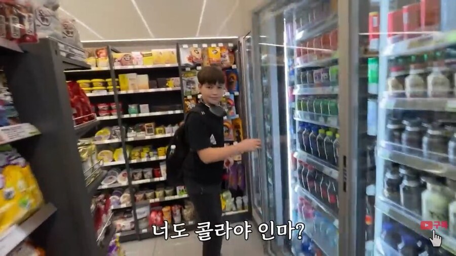 한국에 처음 도착한 러시아 형제가 바로 고른 음료수_7.jpg