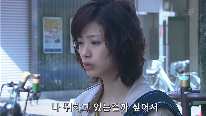 행방불명된 딸을 탈세범으로 몰았던 형사들이 10년 만에 찾아왔다_4.jpg