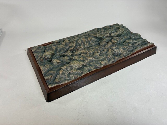 [반다이가샤폰] 생물대도감 프리미엄 만디블라리스큰턱사슴벌레. 나무껍질 대좌 소개_1.jpg