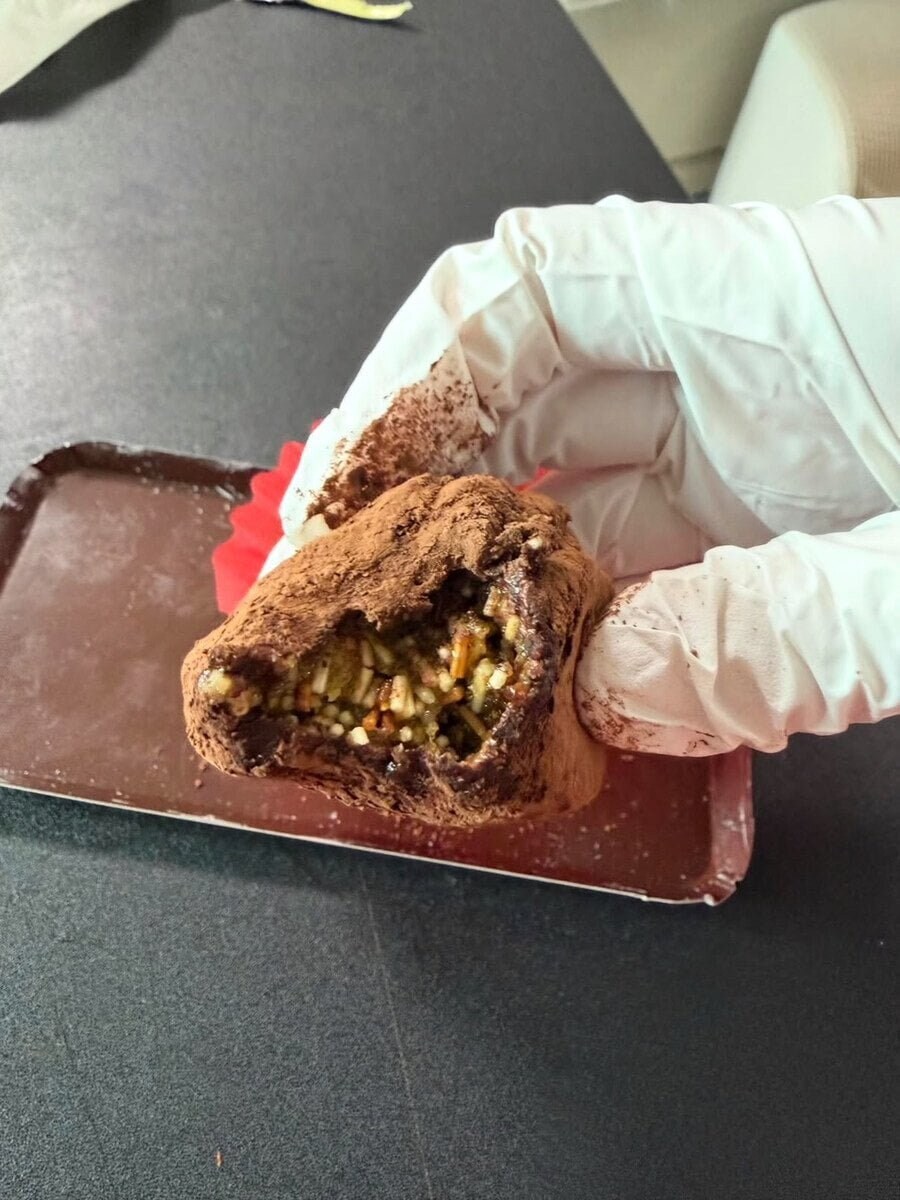 두쫀쿠에 카다이프 대신 소면 넣은 업체.jpg_2.jpg