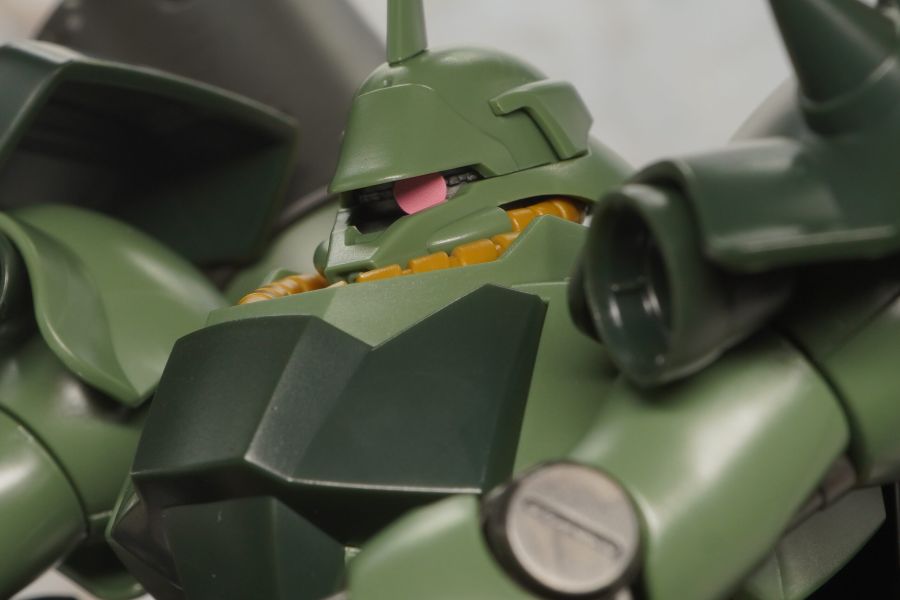 HGUC 1/144 기라 도가 중무장 사양 해외 리뷰_1.jpg
