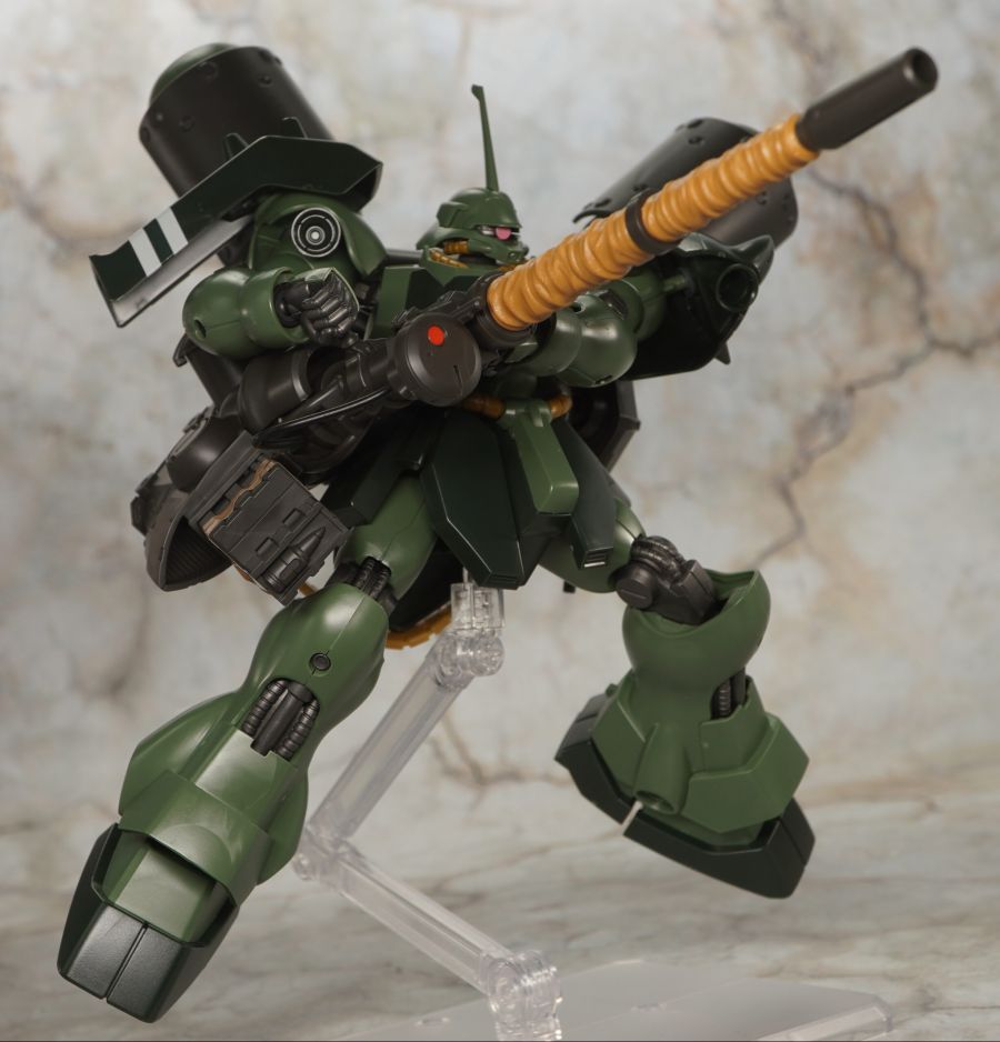 HGUC 1/144 기라 도가 중무장 사양 해외 리뷰_41.jpg