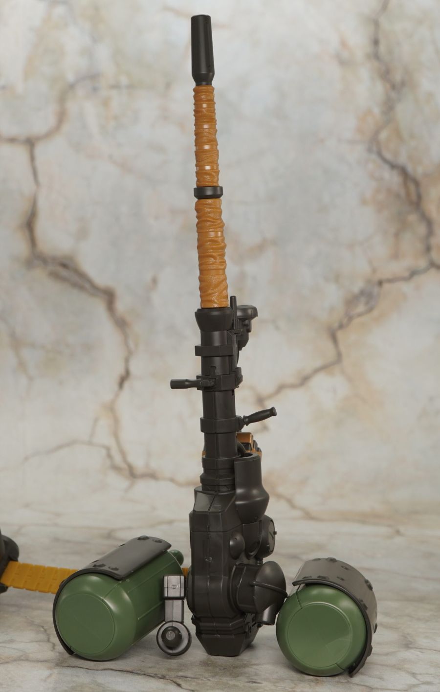 HGUC 1/144 기라 도가 중무장 사양 해외 리뷰_44.jpg