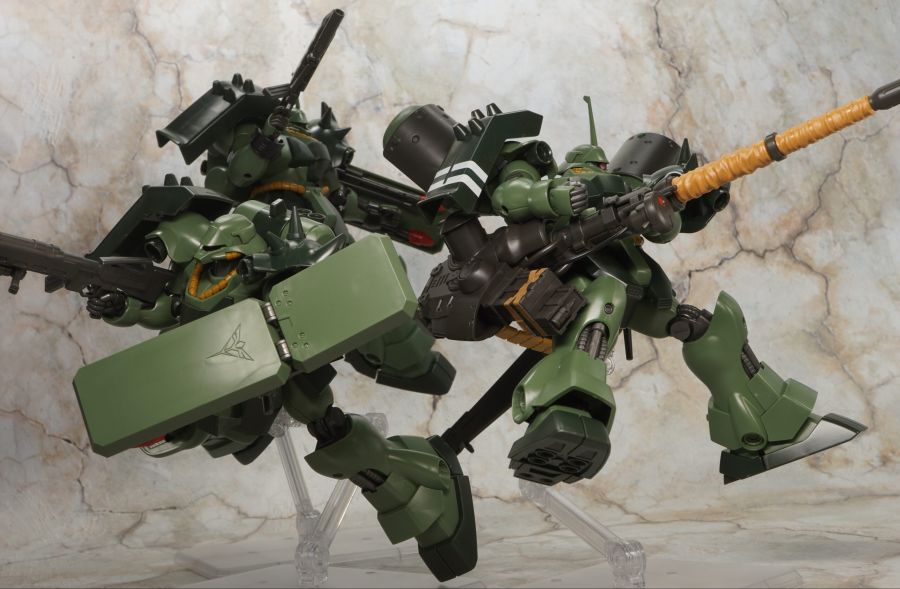 HGUC 1/144 기라 도가 중무장 사양 해외 리뷰_55.jpg