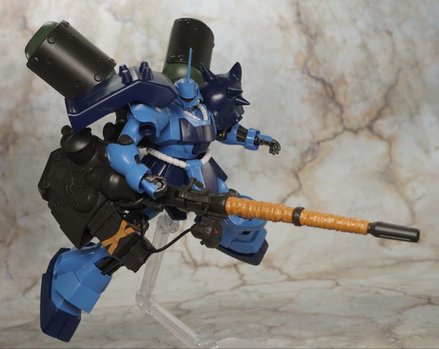 HGUC 1/144 기라 도가 중무장 사양 해외 리뷰_57.jpg