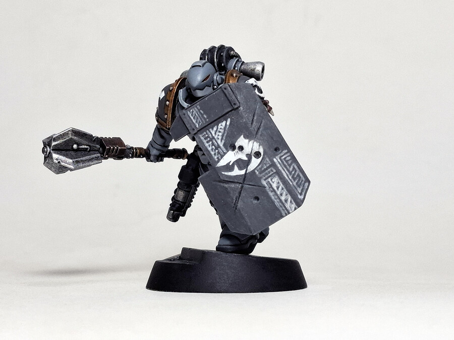 카르카로돈스 브리처 스쿼드 제작기_22.jpg